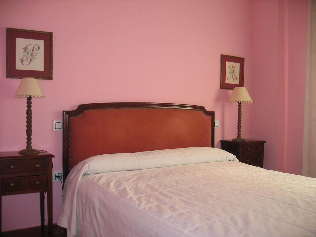 Apartamentos El Pajar Del Abuelo Peralejos de las Truchas Room photo